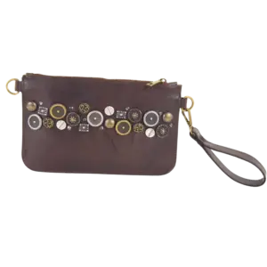 Pochette Lione in pelle borchiata