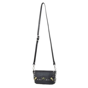 Borsetta in pelle nera borchiata a mano con borchie a punta e borchie a forma di teschio insieme stile gotico